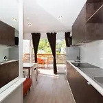 Pra' Delle Torri Village Кемпинг Каорле