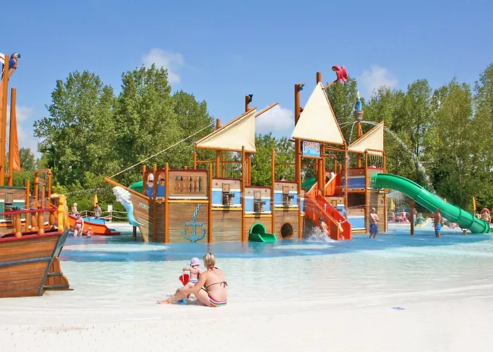 Pra' Delle Torri Village Campsite *